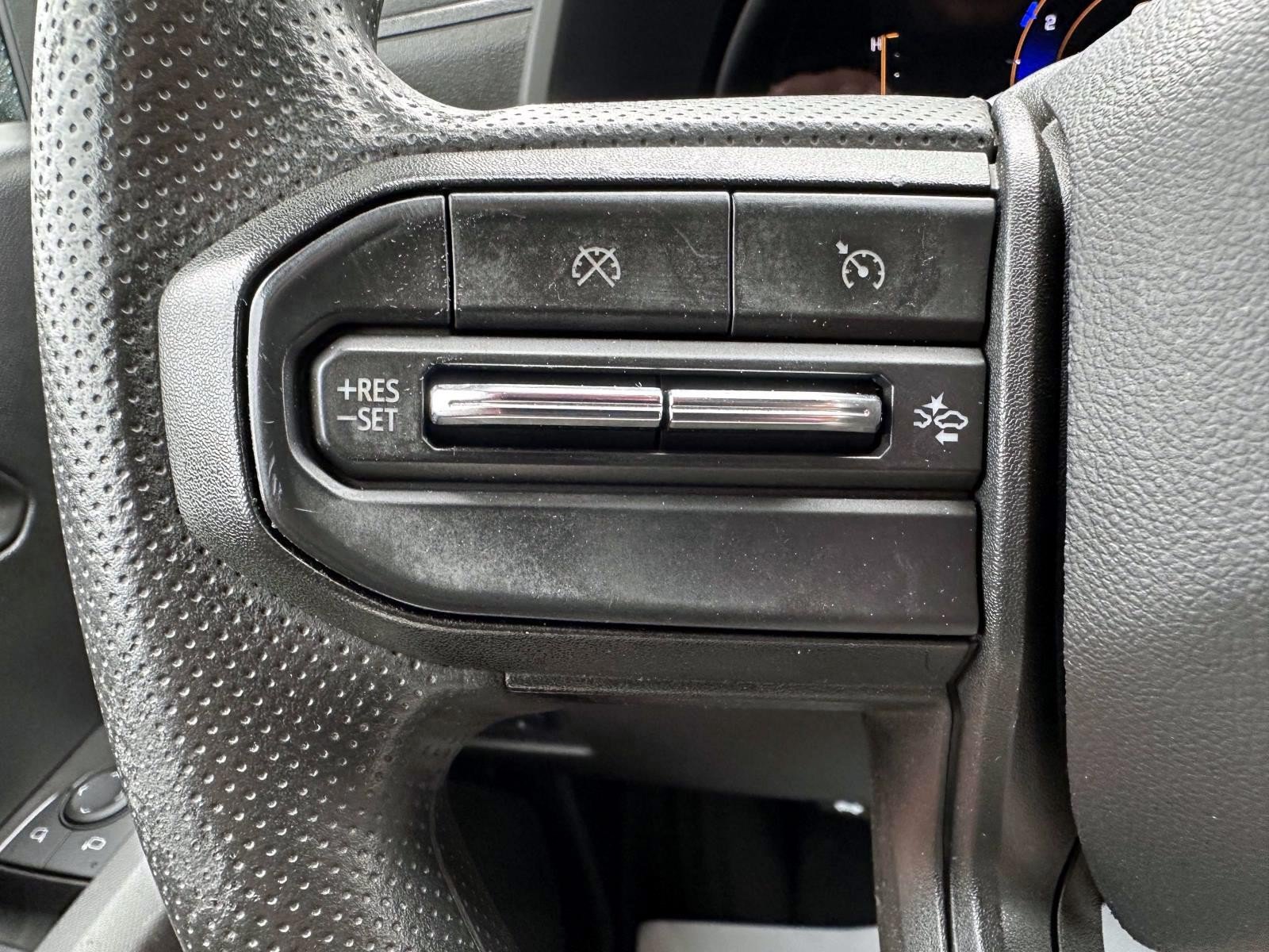 Used 2023 Chevrolet Colorado Trail Boss w/ Technology Package AWD/4WD image 15