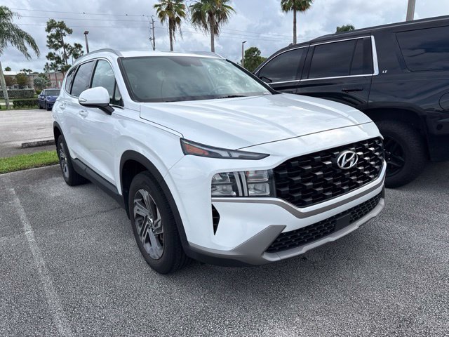 Used 2023 Hyundai Santa Fe SEL FWD image 2