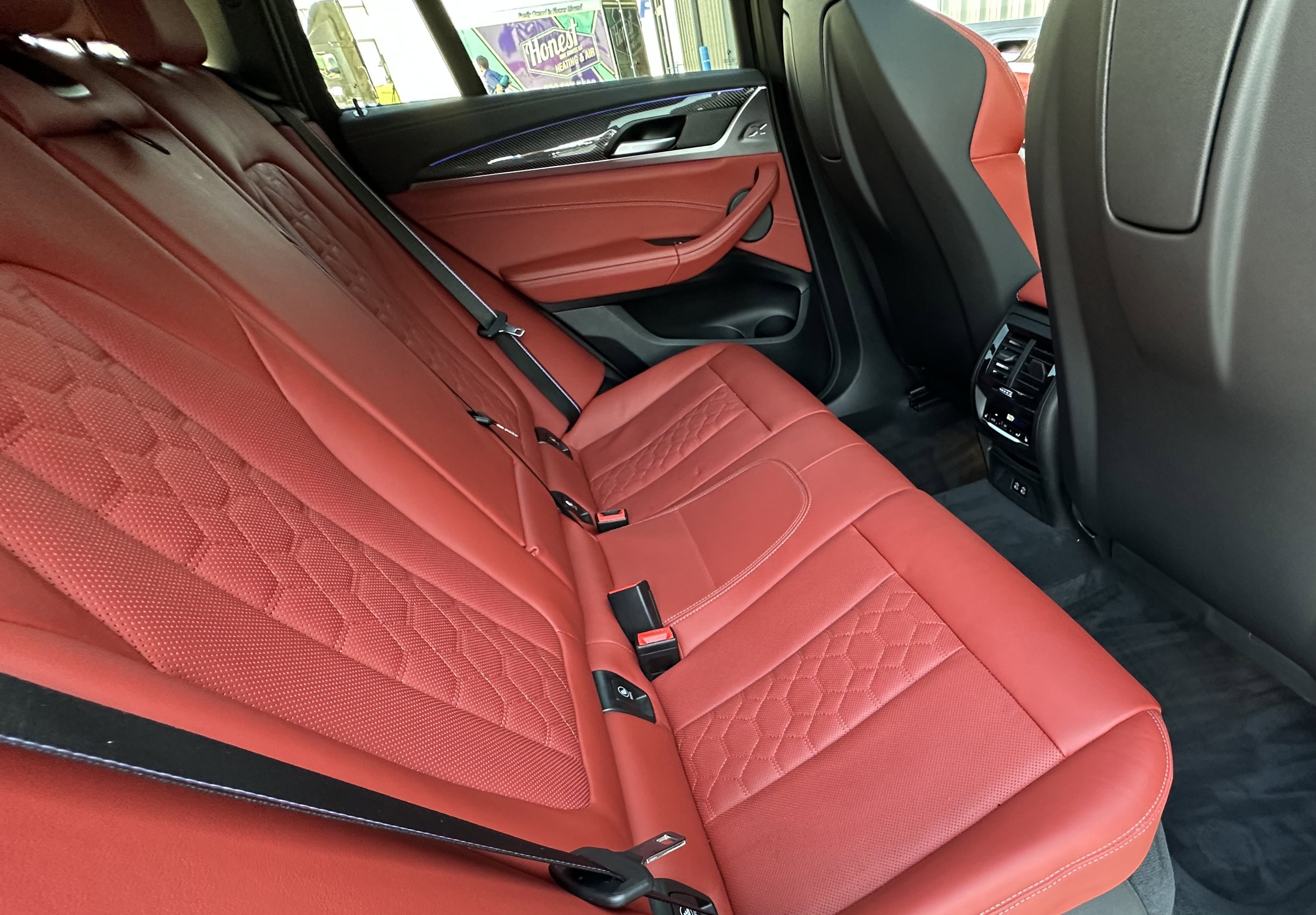 Used 2025 BMW X4 M w/ Competition Package image 31