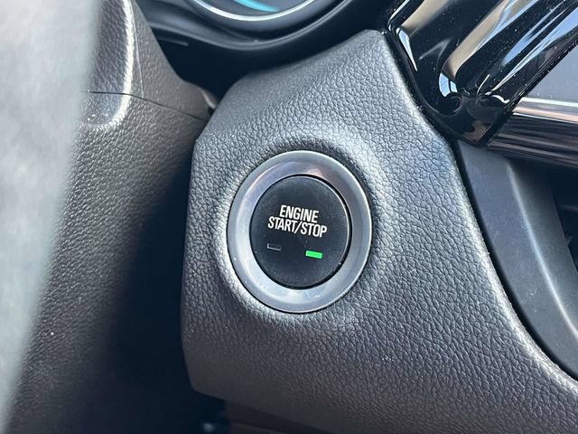 Used 2017 Buick Envision Essence FWD image 34