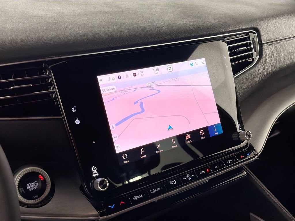 Used 2025 Jeep Wagoneer 4WD image 14