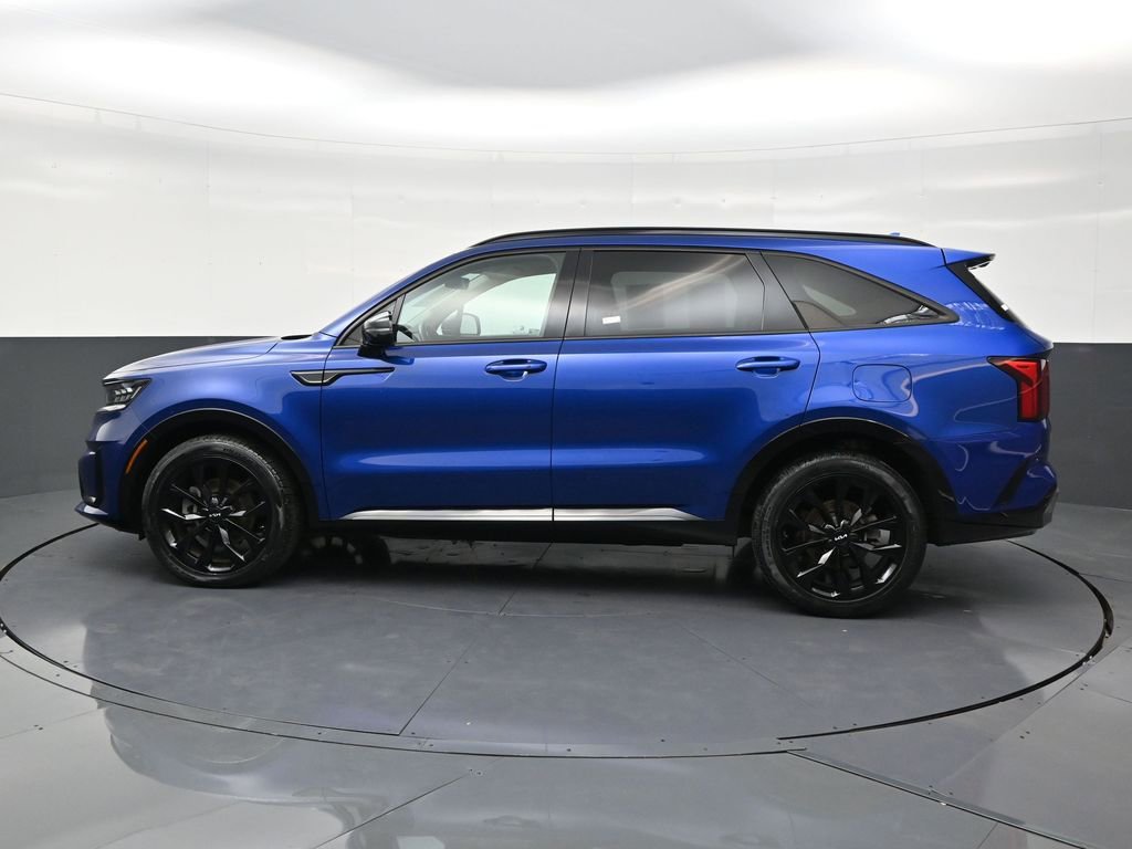 Used 2023 Kia Sorento SX FWD image 2