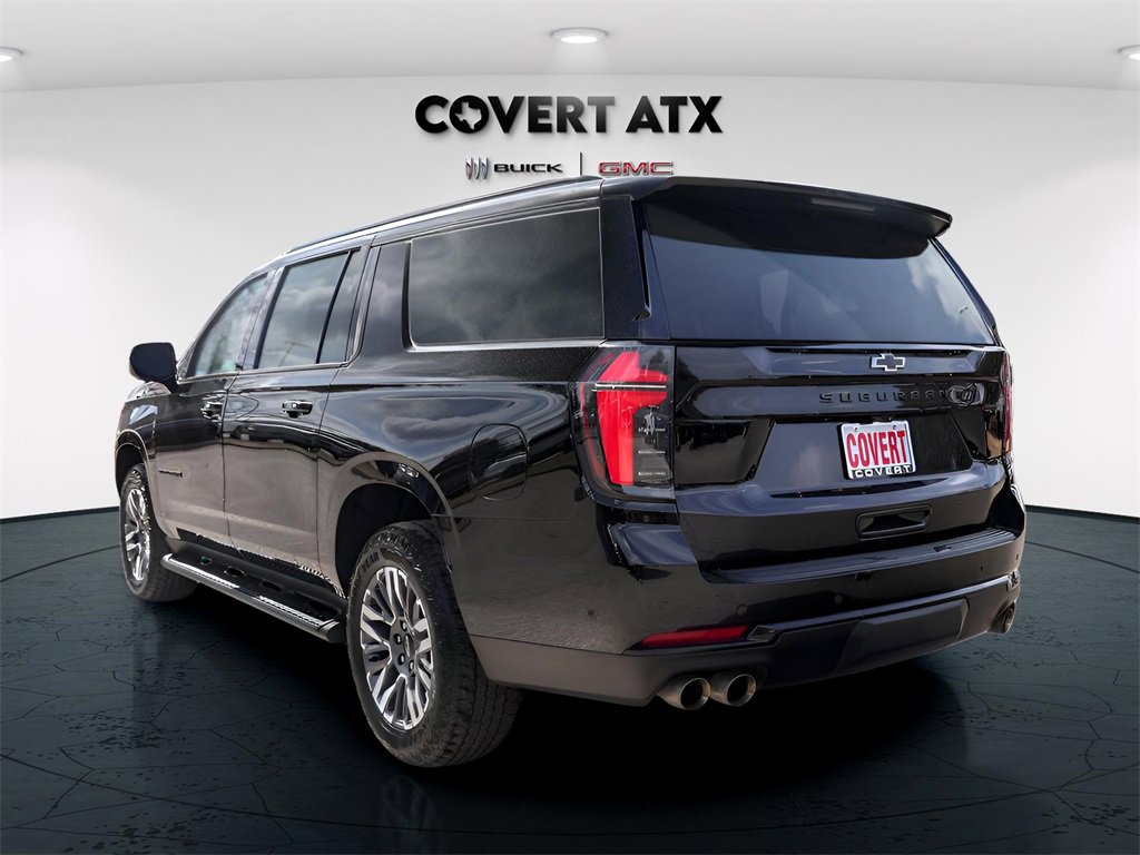 Used 2025 Chevrolet Suburban Z71 image 6