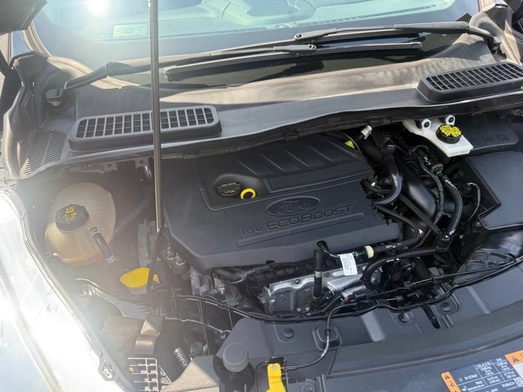Certified 2018 Ford Escape SE w/ SE Sync 3 Package FWD image 59