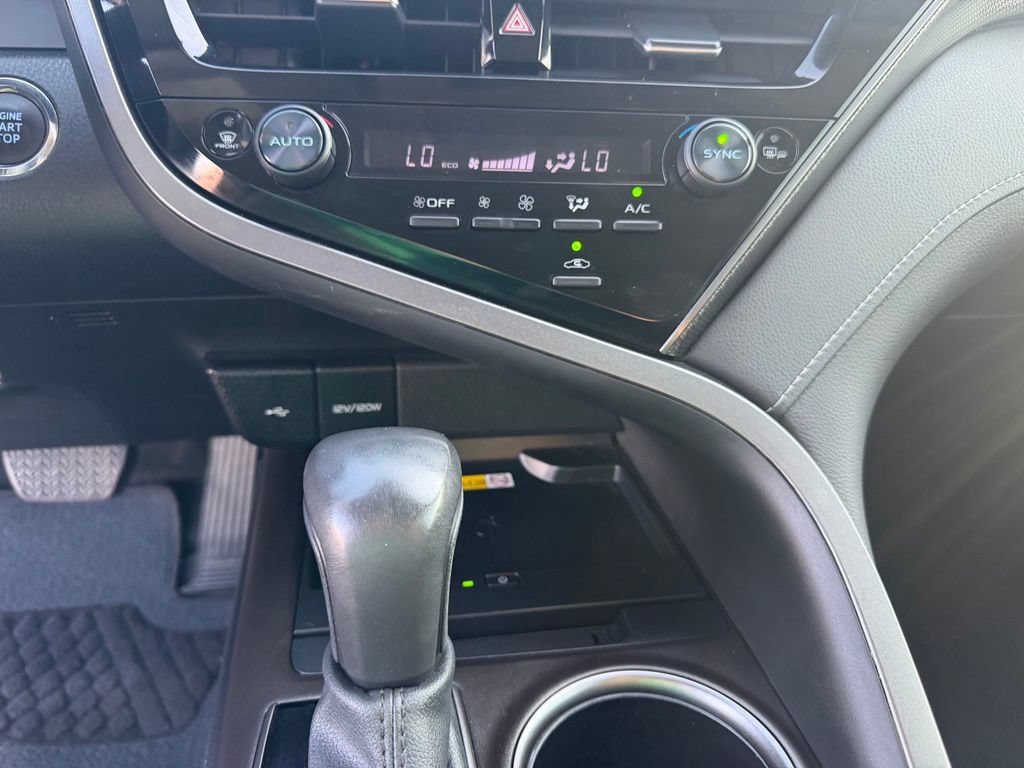 Used 2024 Toyota Camry XSE FWD image 38