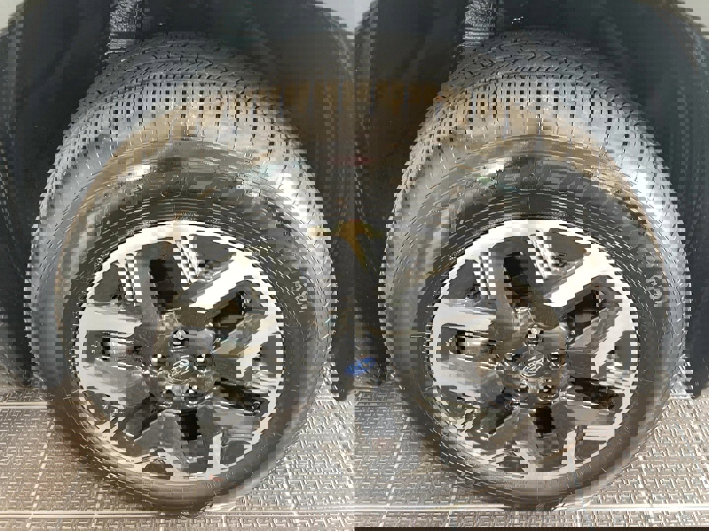 Used 2025 Subaru Forester image 14