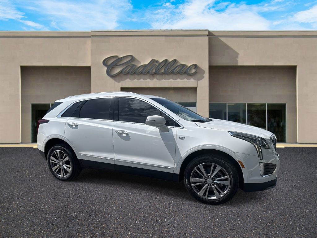 New 2025 Cadillac XT5 Premium Luxury w/ Technology Package