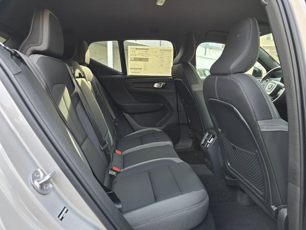 New 2025 Volvo EX40 Core w/ Climate Package image 12