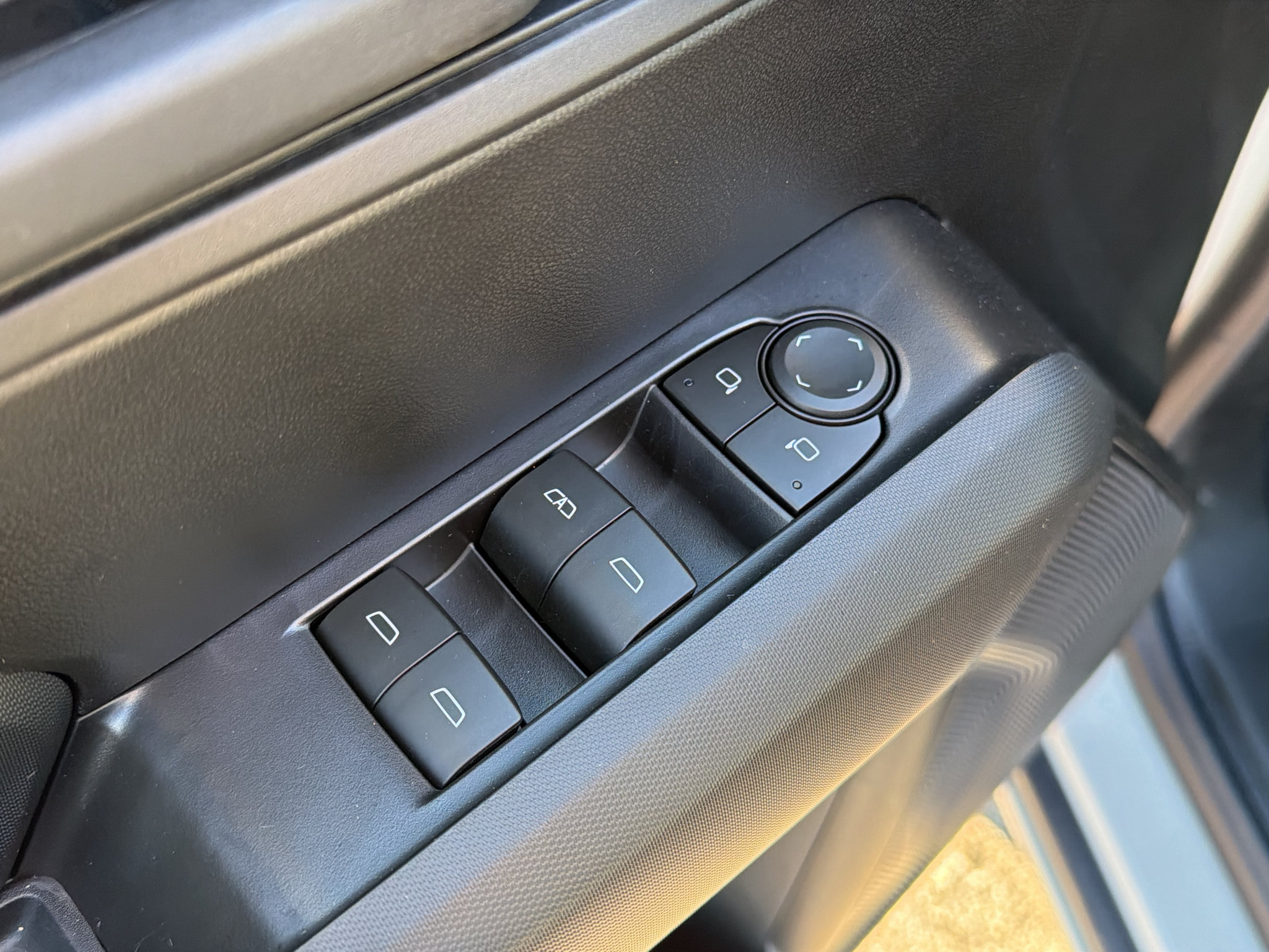 New 2026 Chevrolet Colorado Trail Boss AWD/4WD image 12