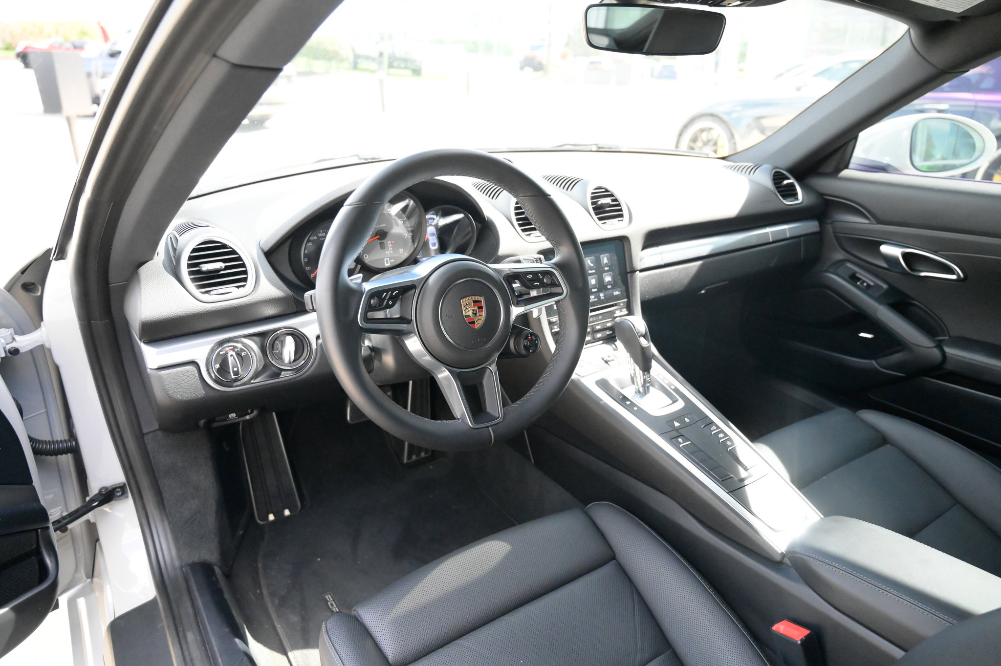 Used 2019 Porsche 718 Cayman S image 16