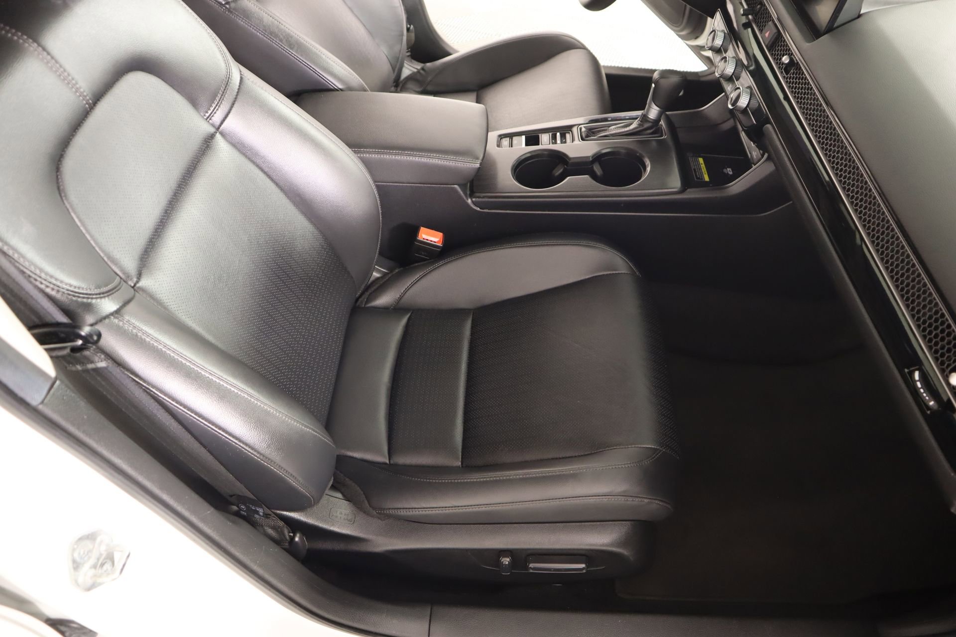 Used 2024 Honda Civic Touring image 13