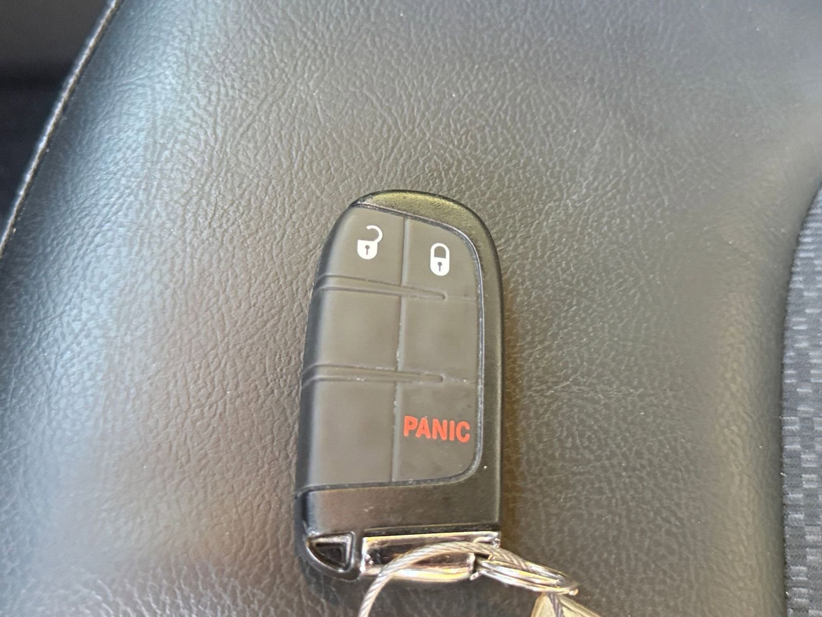 Used 2025 Jeep Compass Trailhawk image 22