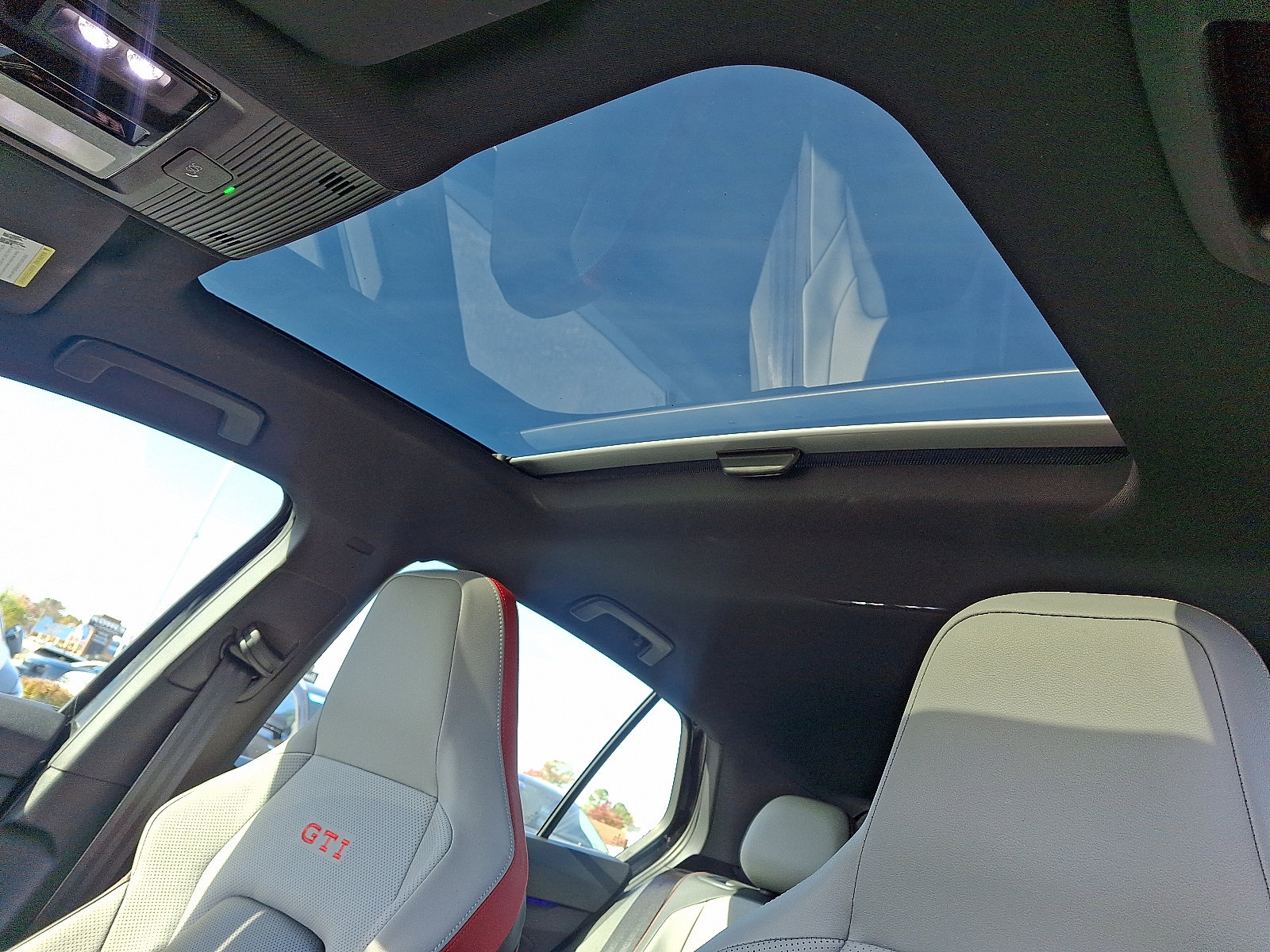 Certified 2025 Volkswagen GTI Autobahn image 14