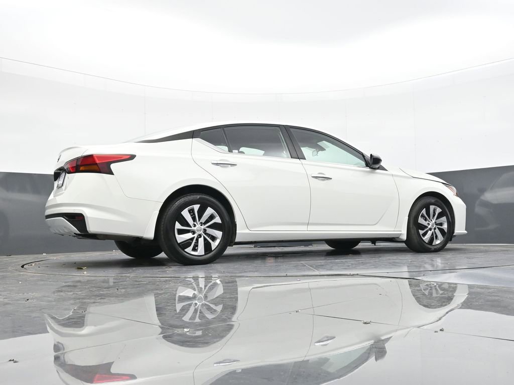 Used 2024 Nissan Altima 2.5 S image 40