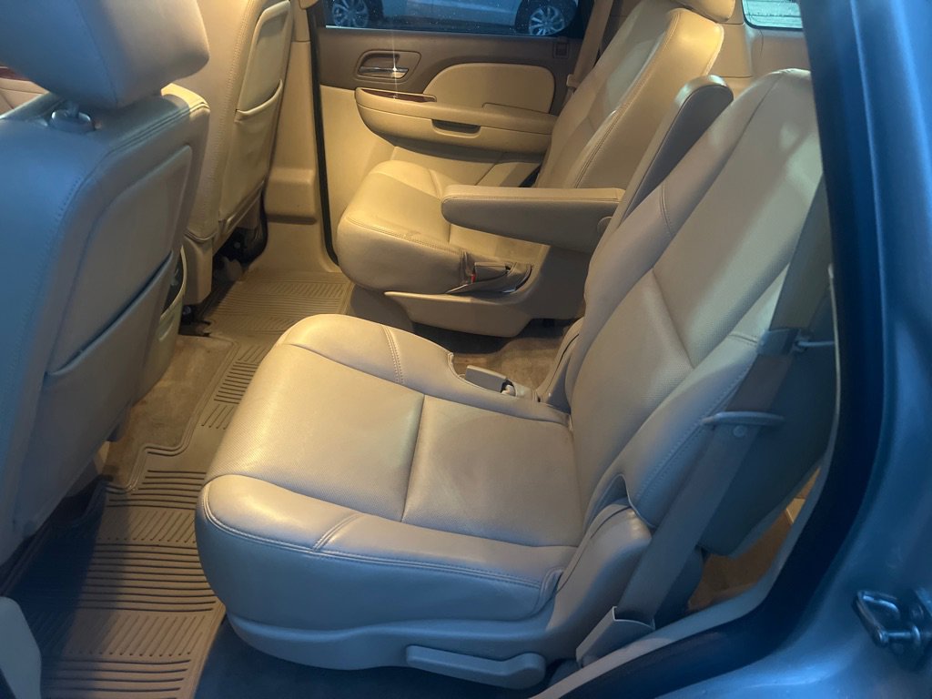 Used 2014 Chevrolet Tahoe LTZ image 13