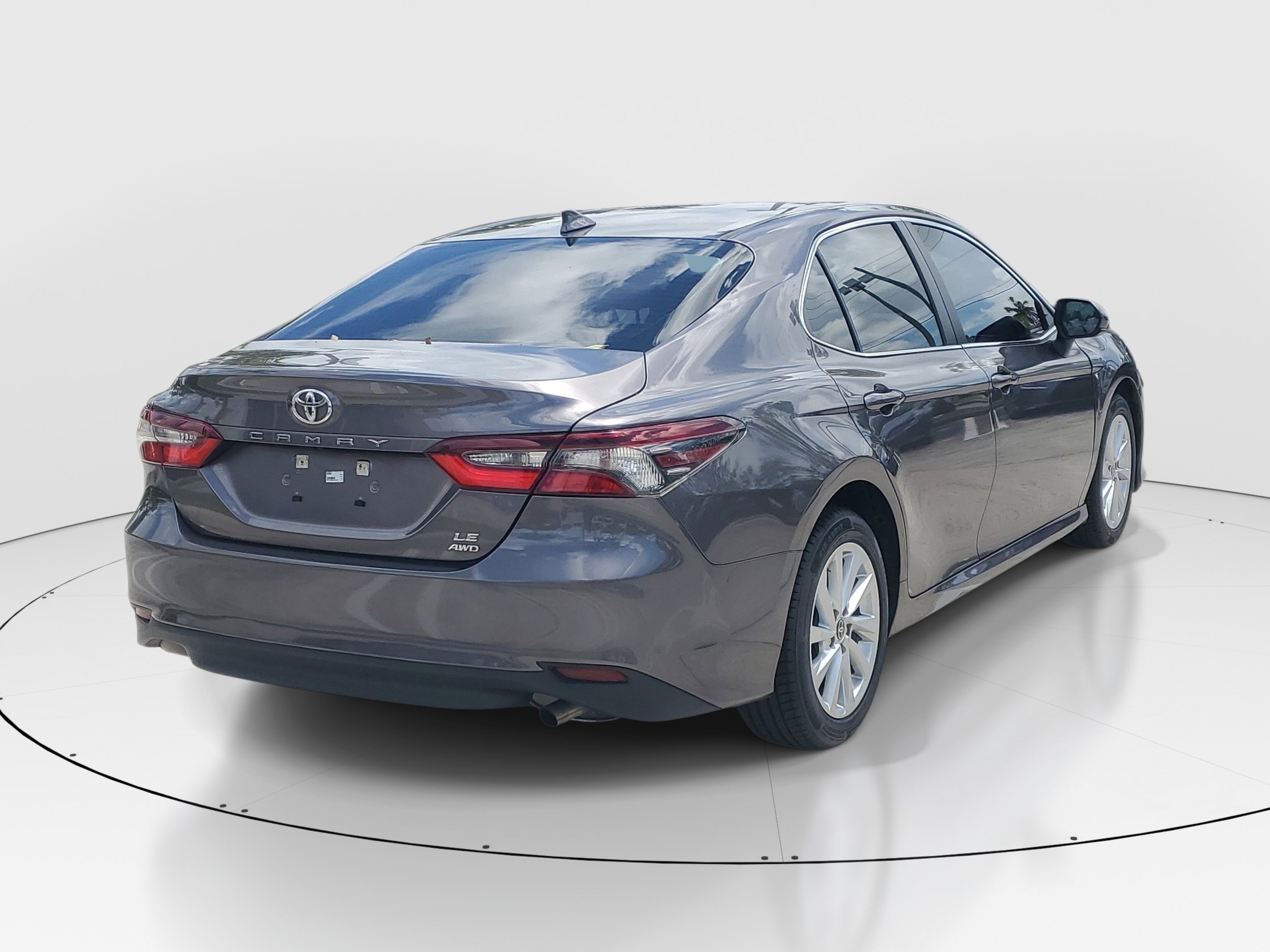 Certified 2023 Toyota Camry LE AWD/4WD image 3