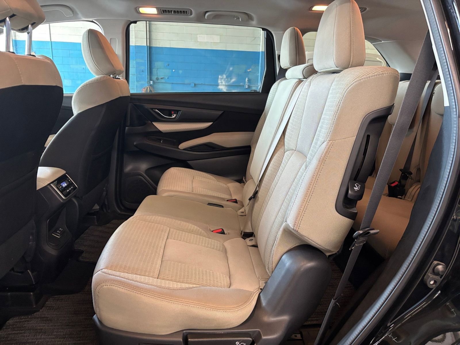 Used 2021 Subaru Ascent Premium w/ Convenience Package image 28