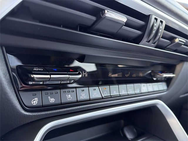 Certified 2025 MAZDA CX-70 3.3 Turbo w/ Premium Plus Pkg image 19