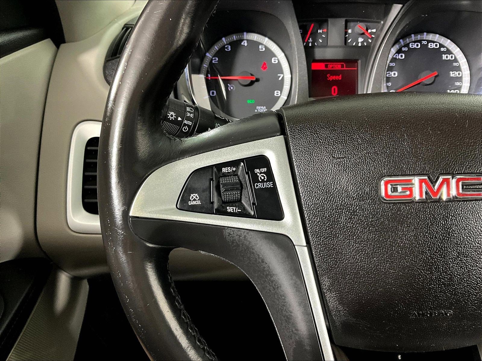Used 2013 GMC Terrain SLT w/ Chrome and Technology Package FWD image 11
