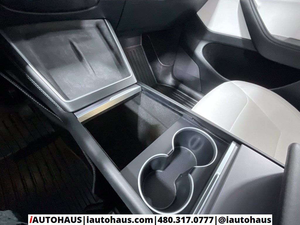 Used 2026 Tesla Model Y AWD image 35