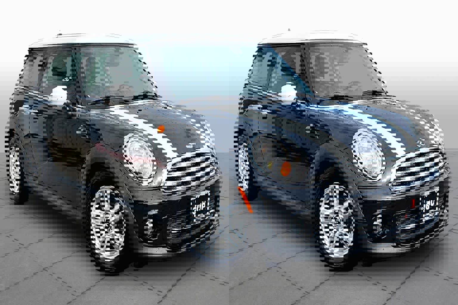 Used 2012 MINI Cooper Hardtop image 2