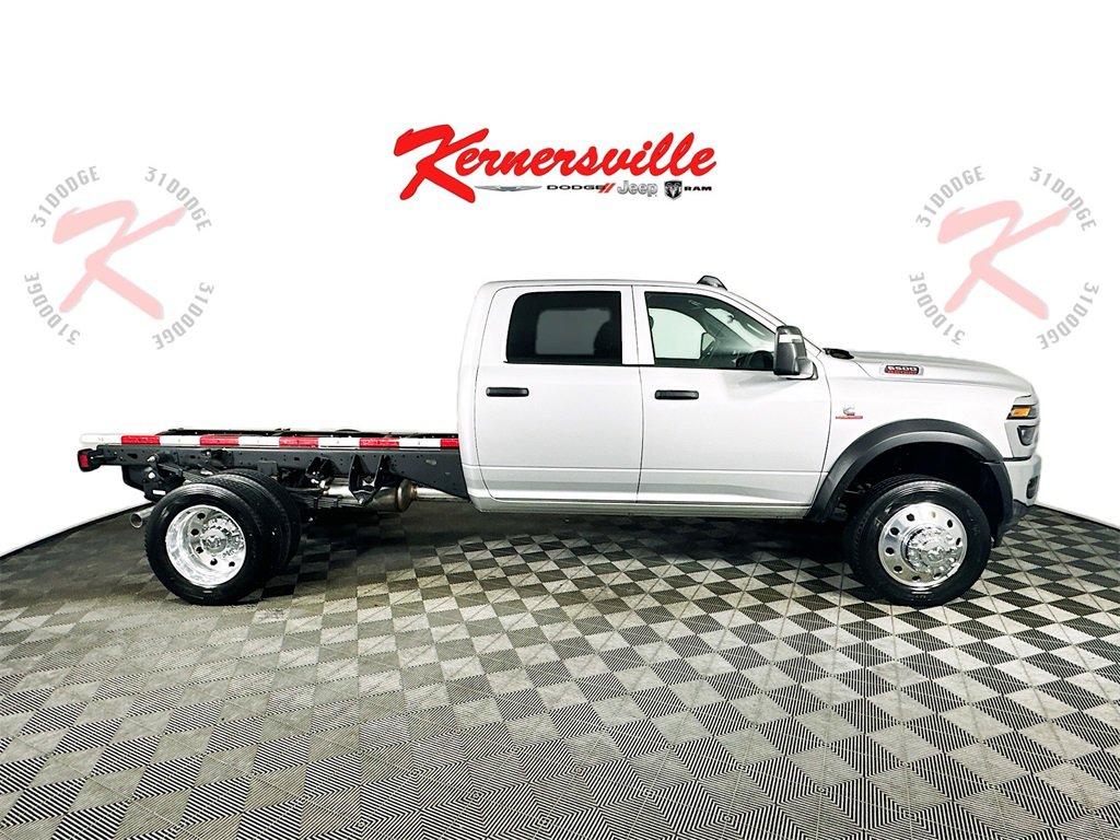 New 2025 RAM 5500 Tradesman image 8