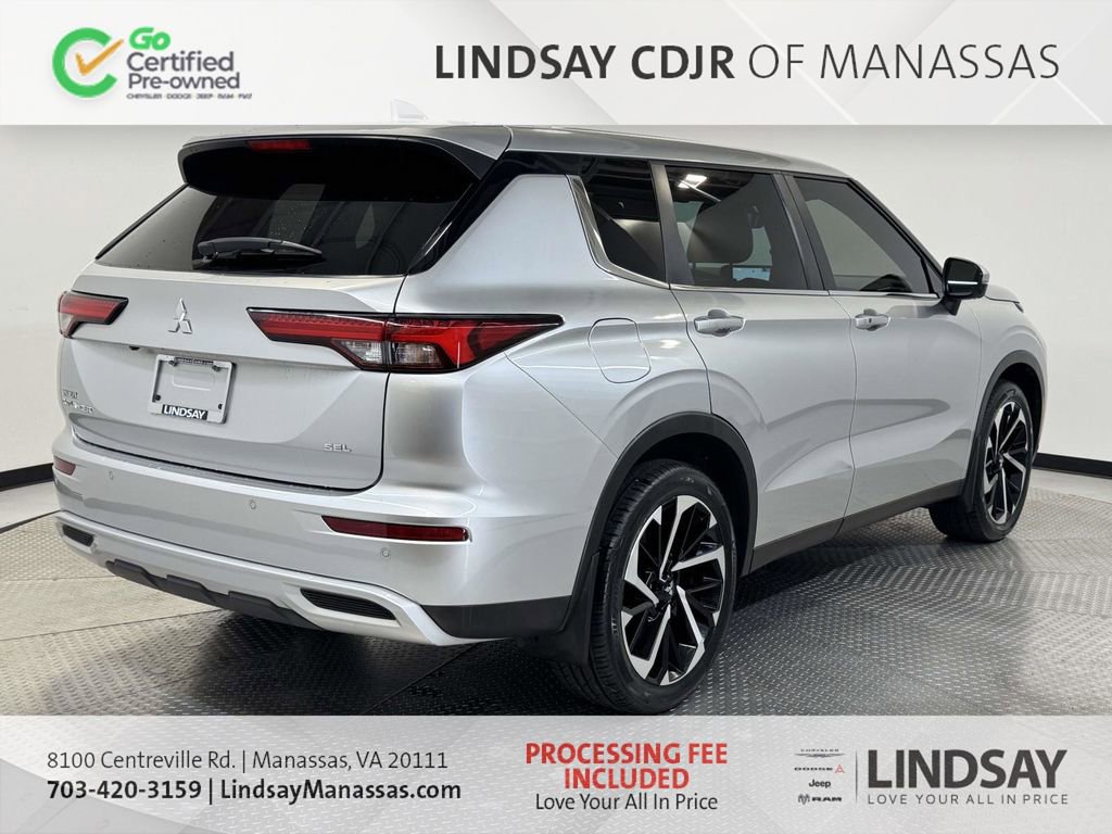 Used 2023 Mitsubishi Outlander SE AWD/4WD image 7