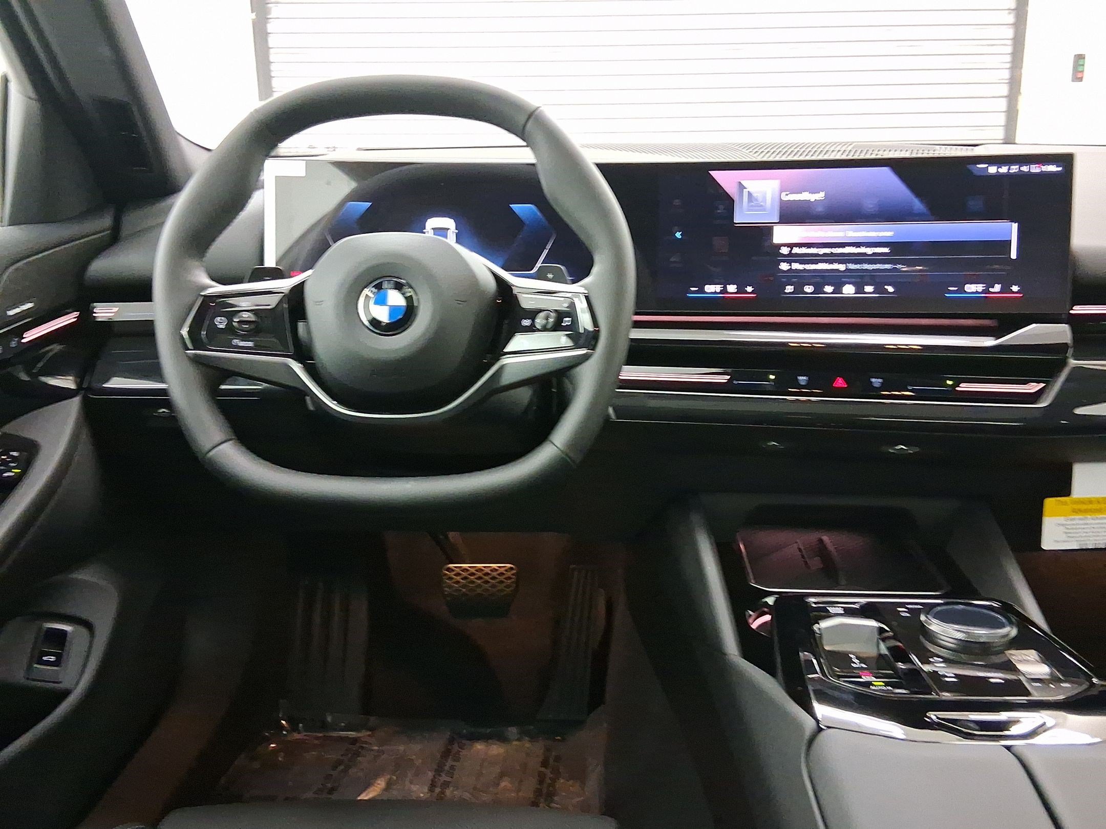 New 2026 BMW 530i RWD image 4