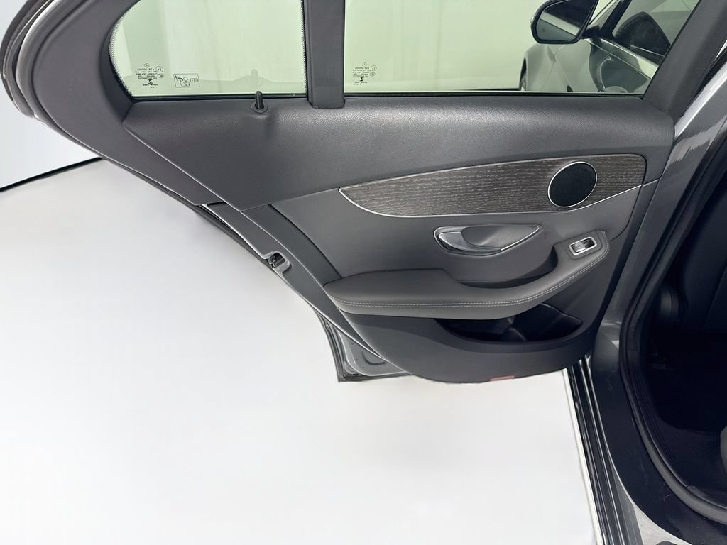 Used 2019 Mercedes-Benz C 300 Sedan image 26