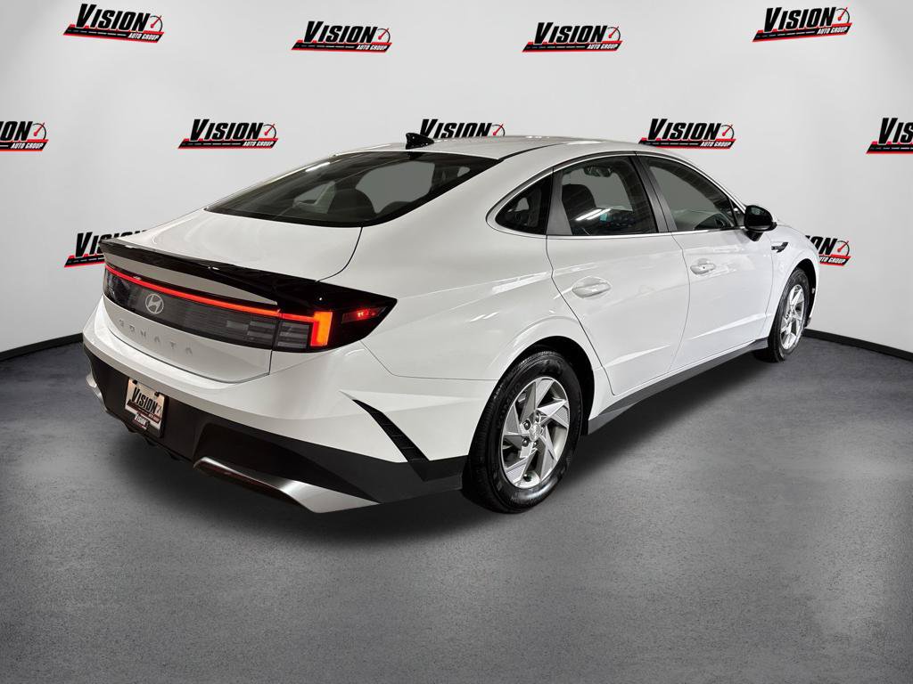 New 2026 Hyundai Sonata SE FWD image 5