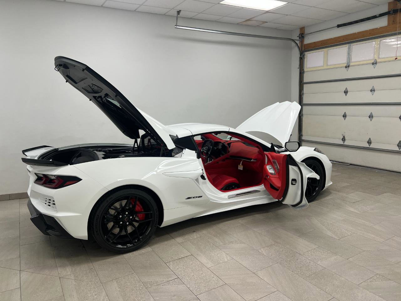 New 2026 Chevrolet Corvette Z06 RWD image 25