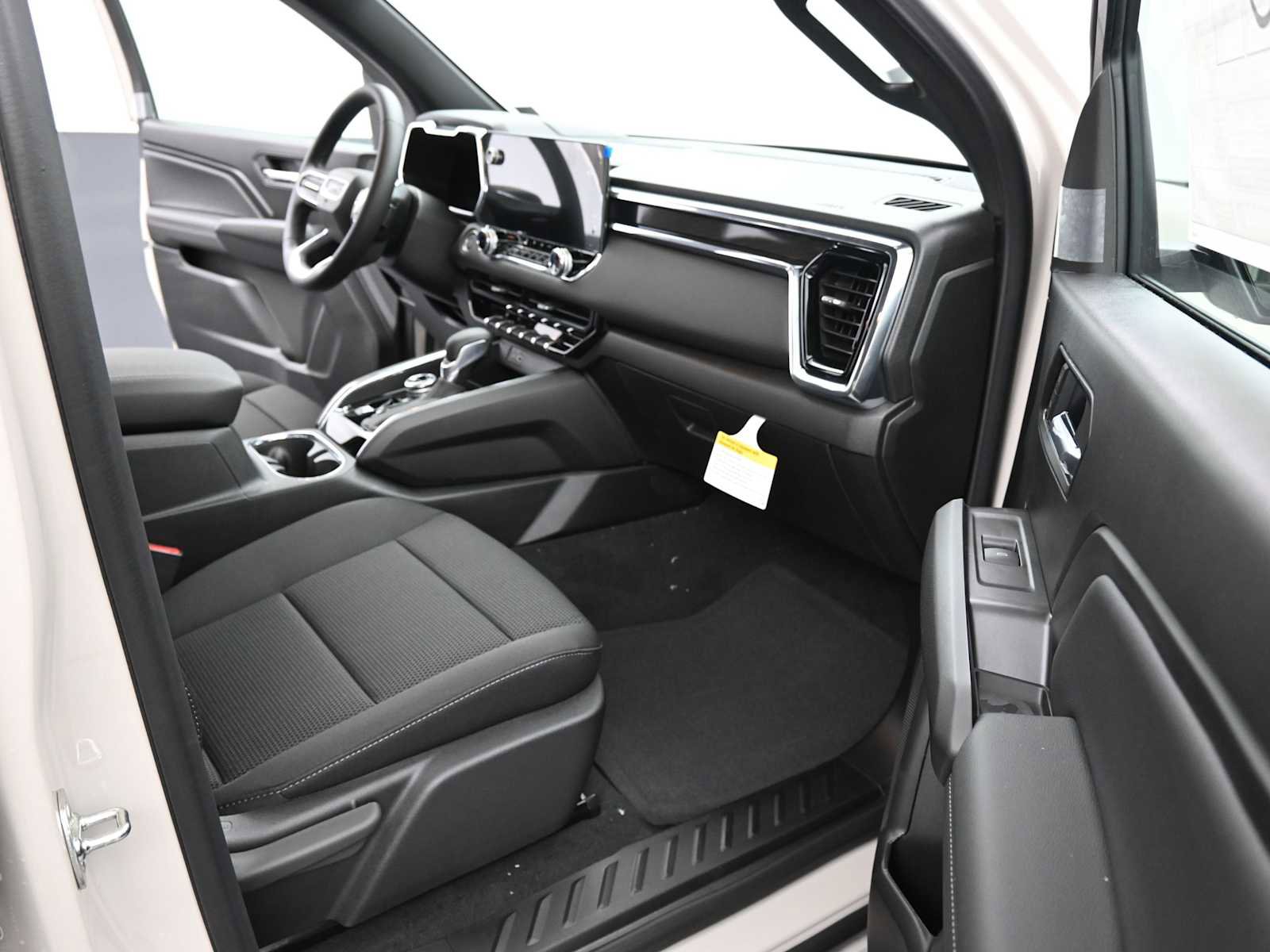 New 2026 GMC Canyon Elevation w/ Convenience Package image 11