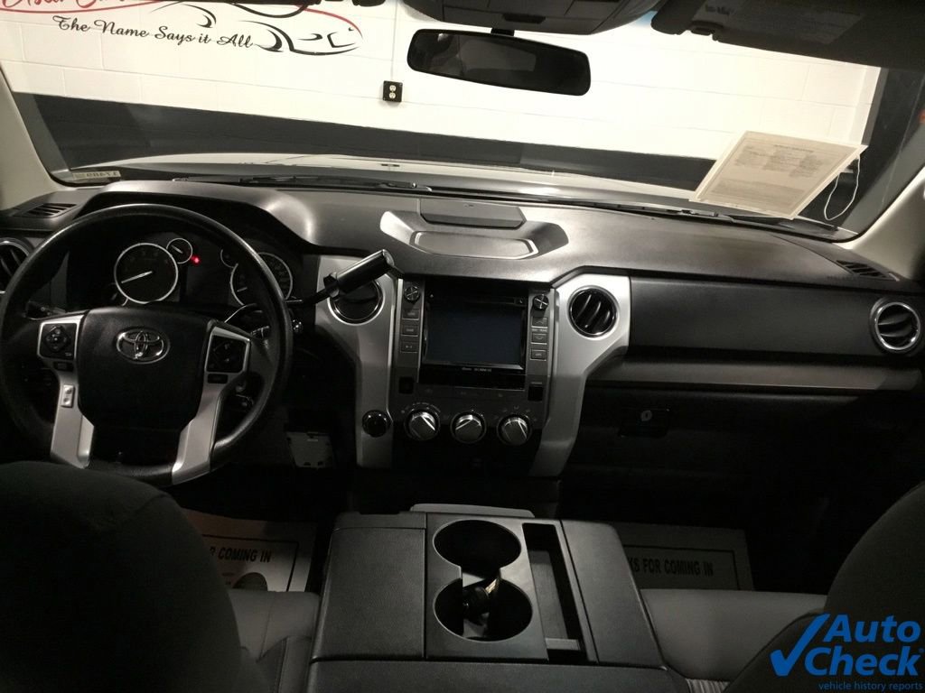 Used 2014 Toyota Tundra SR5 AWD/4WD image 32