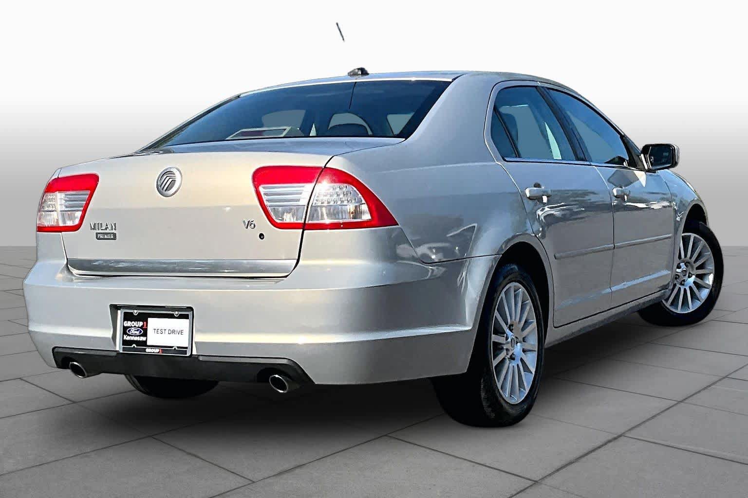 Used 2009 Mercury Milan Premier FWD image 12