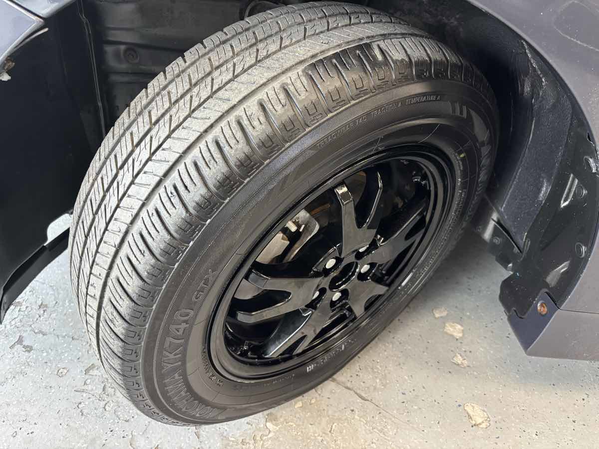 Used 2013 Toyota Prius Three FWD image 24