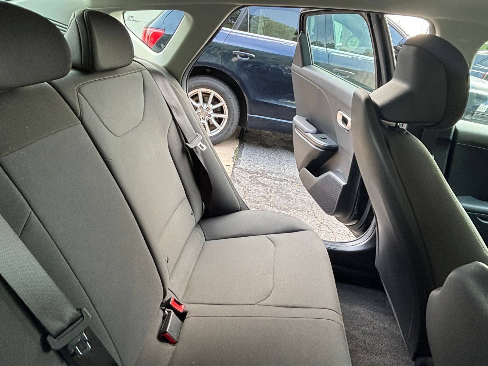 Used 2025 Kia K4 FWD image 33