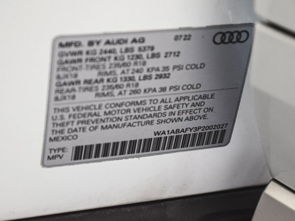 Used 2023 Audi Q5 2.0T Premium w/ Convenience Package AWD/4WD image 12