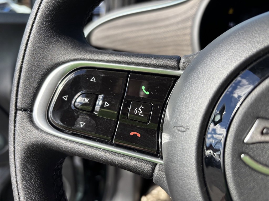 New 2025 FIAT 500 e image 21