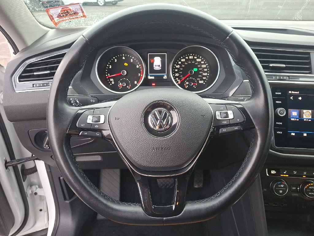 Used 2019 Volkswagen Tiguan SE AWD/4WD image 19