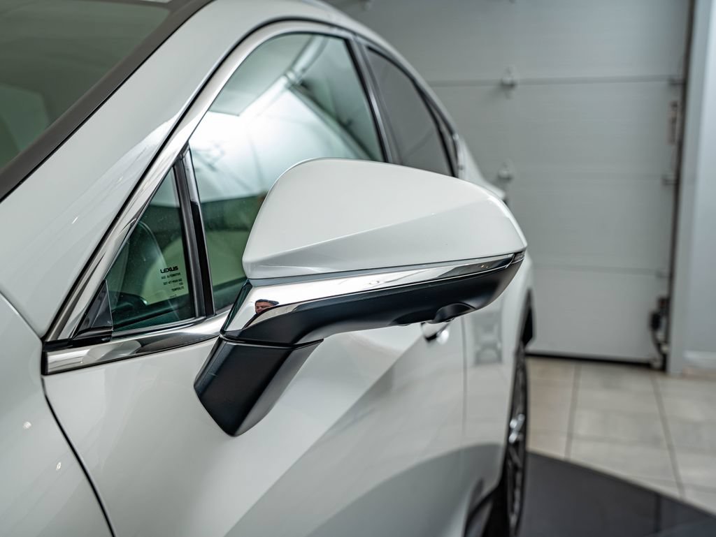 Certified 2026 Lexus NX 350 AWD w/ Accessory Package (2T) image 9