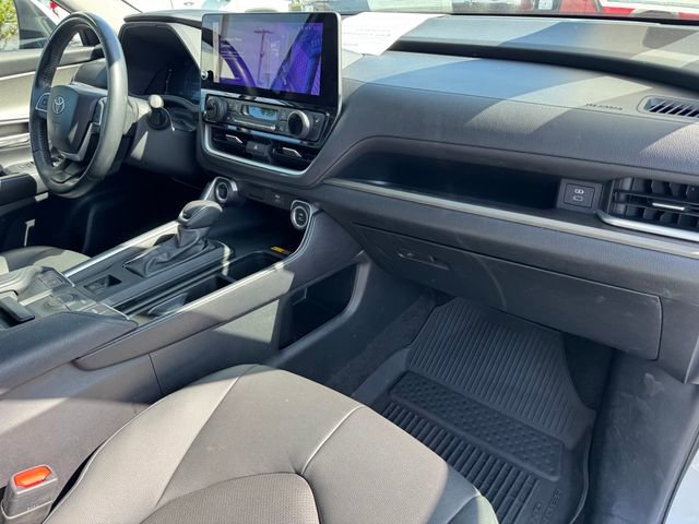 Used 2024 Toyota Grand Highlander FWD image 6