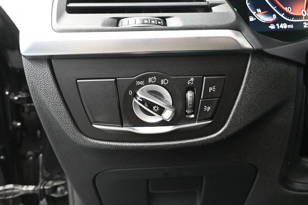 Used 2023 BMW X3 xDrive30i AWD/4WD image 32