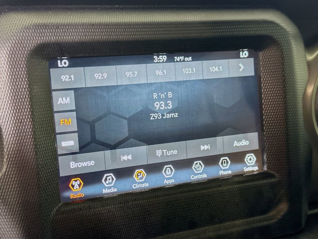 Used 2023 Jeep Wrangler Unlimited Sport image 27