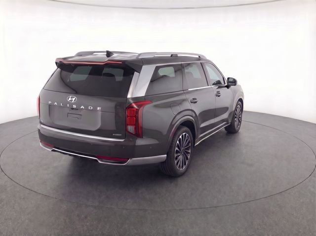 Used 2026 Hyundai Palisade Calligraphy image 4