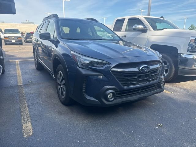 Used 2025 Subaru Outback Premium w/ Popular Package #1A AWD/4WD image 5