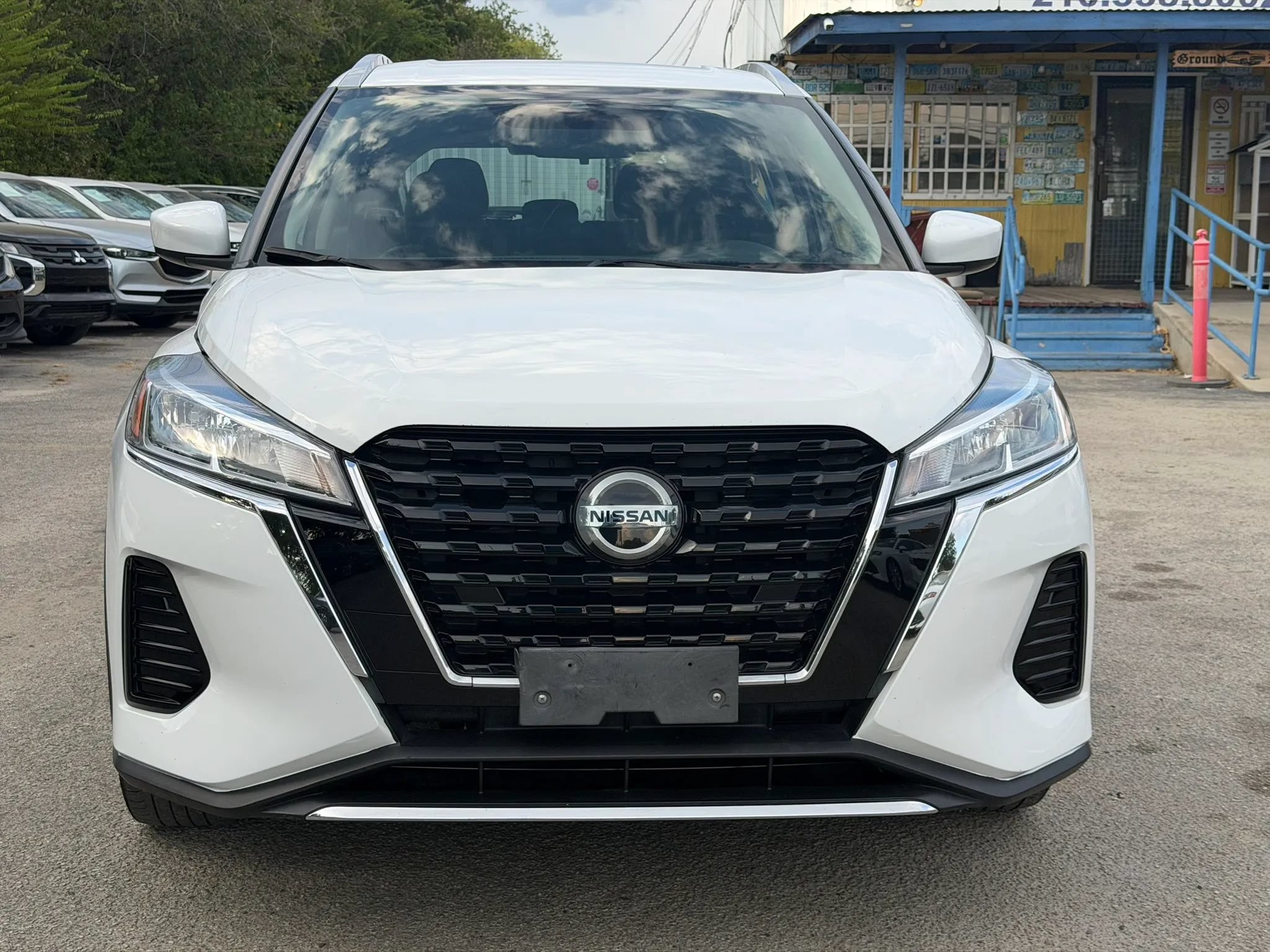 Used 2021 Nissan Kicks SV FWD image 5