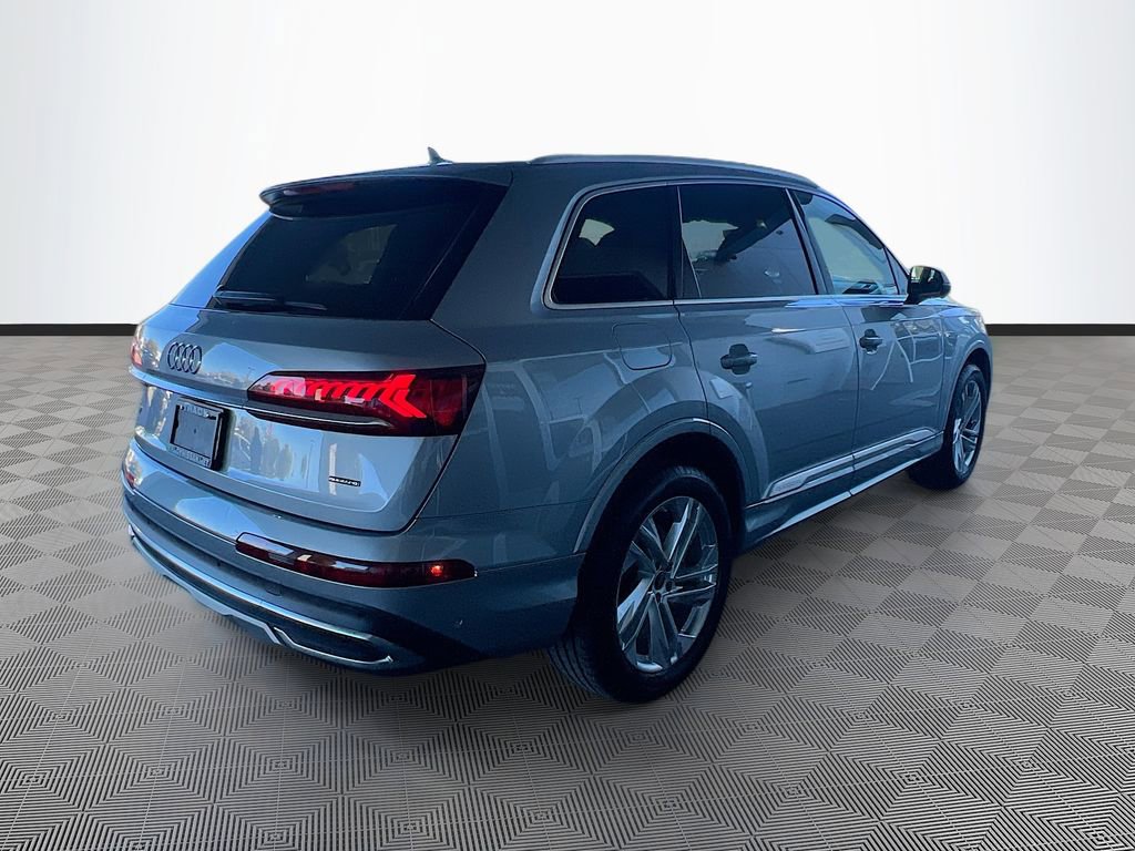 Used 2024 Audi Q7 3.0T Premium Plus AWD/4WD image 7