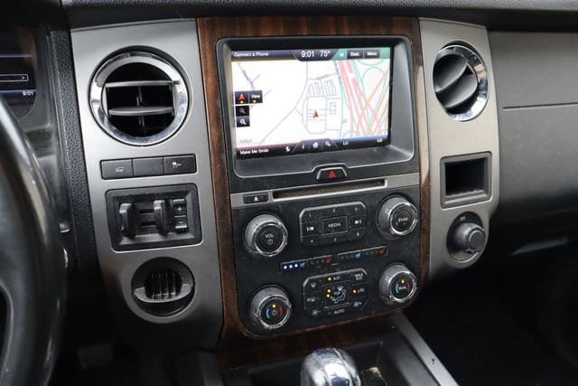 Used 2015 Ford Expedition EL Platinum RWD image 8