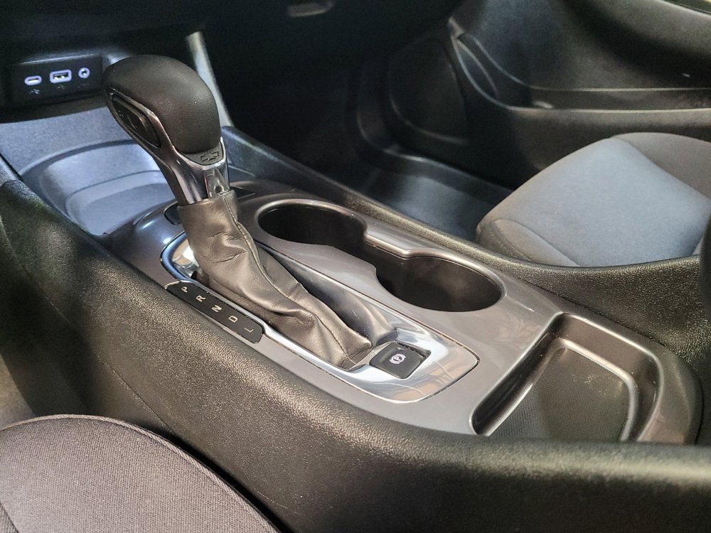 Used 2025 Chevrolet Malibu LS w/ Driver Confidence Package FWD image 26