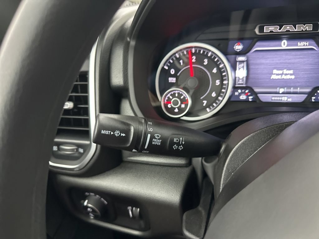 New 2026 RAM 1500 Express AWD/4WD image 33